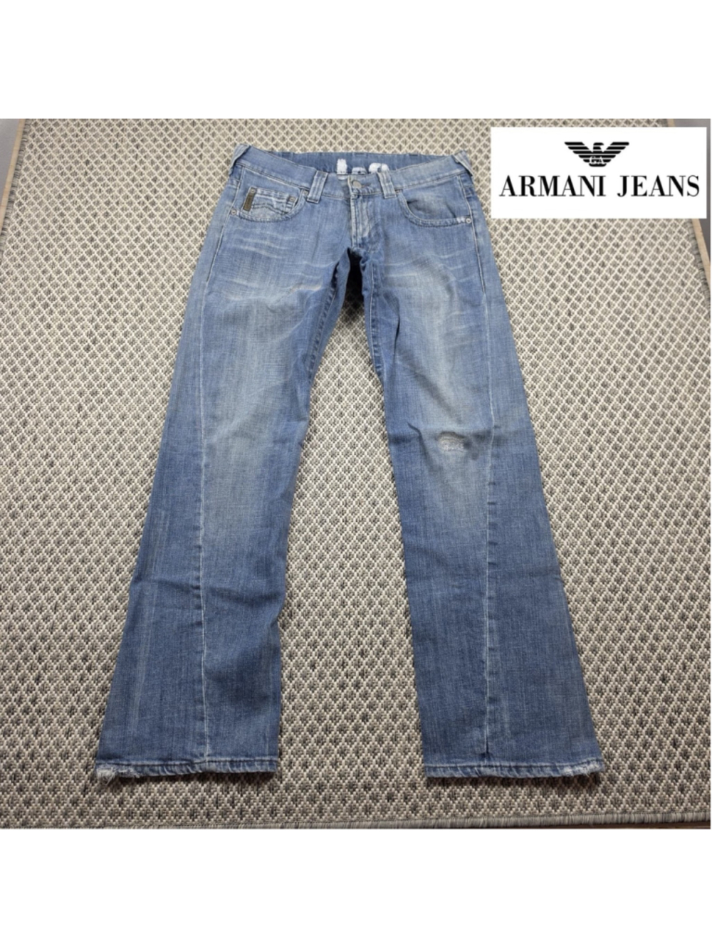 Armani Jeans Women’s Comfort Fit Bootcut Distressed Blue Jeans Size 30 Italy